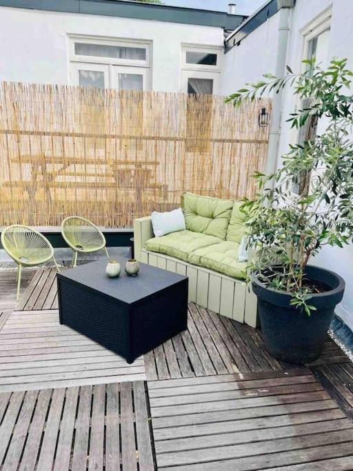 Heerlijk Appartement Centrum Breda En Restaurant! Exterior photo